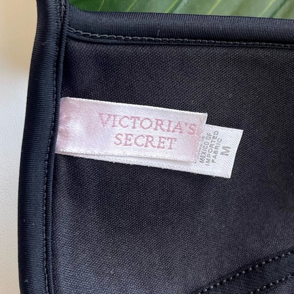 Victoria’s Secret Black String Bikini w/Edgy Lace-Up Details Top (M) Bottom (L) - Picture 9 of 10